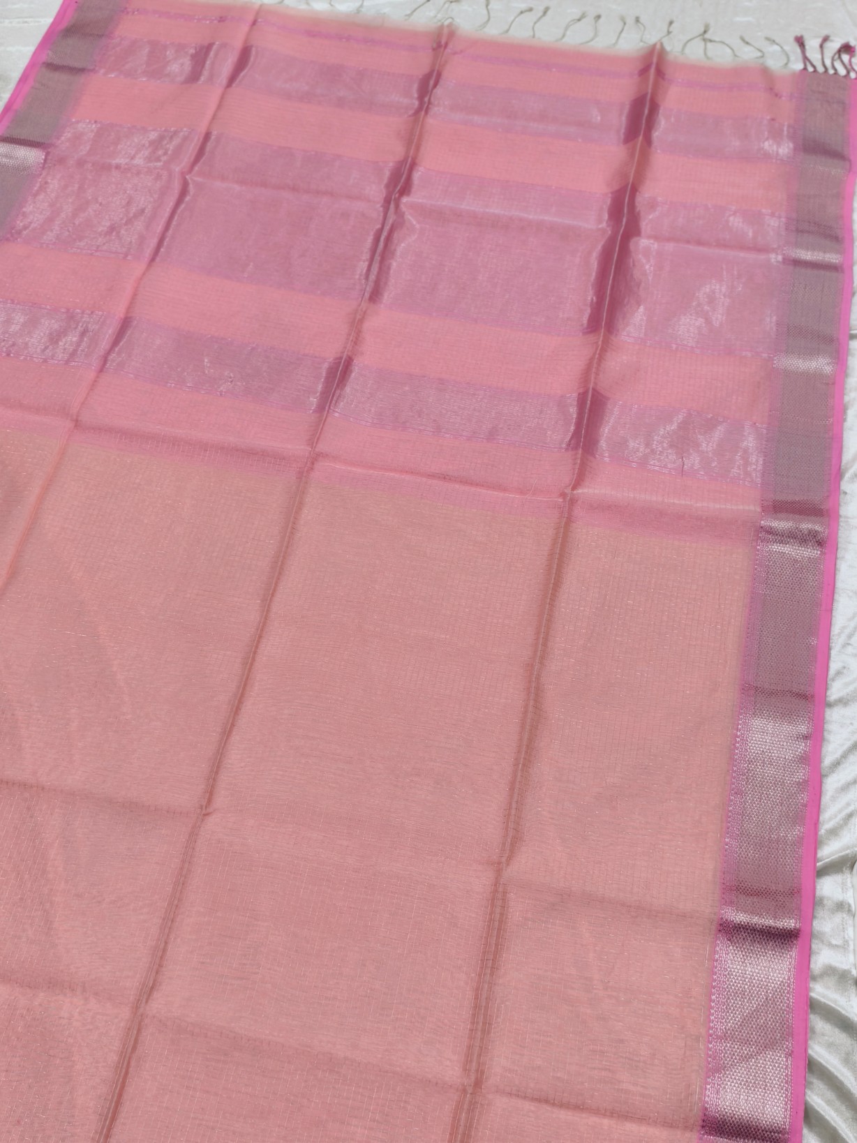 Handloom Maheshwari Saree - Image 3