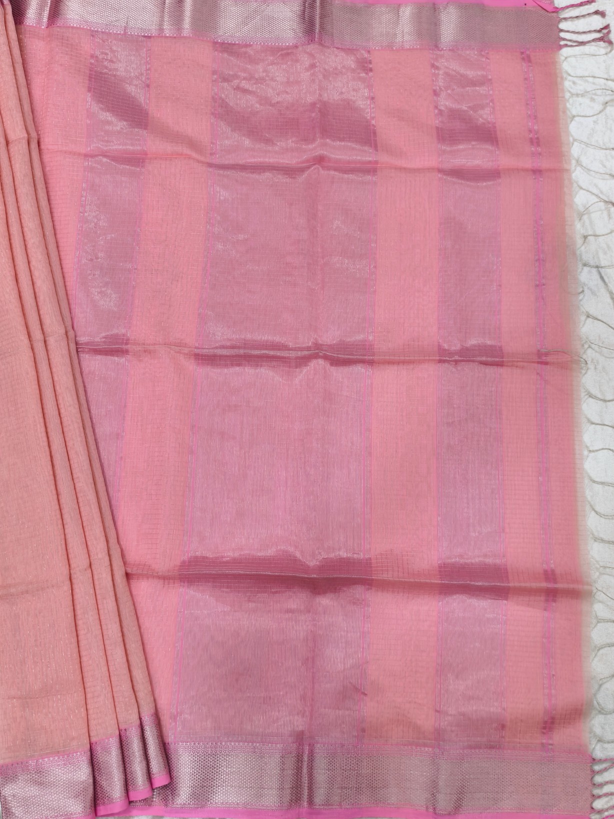 Handloom Maheshwari Saree - Image 4