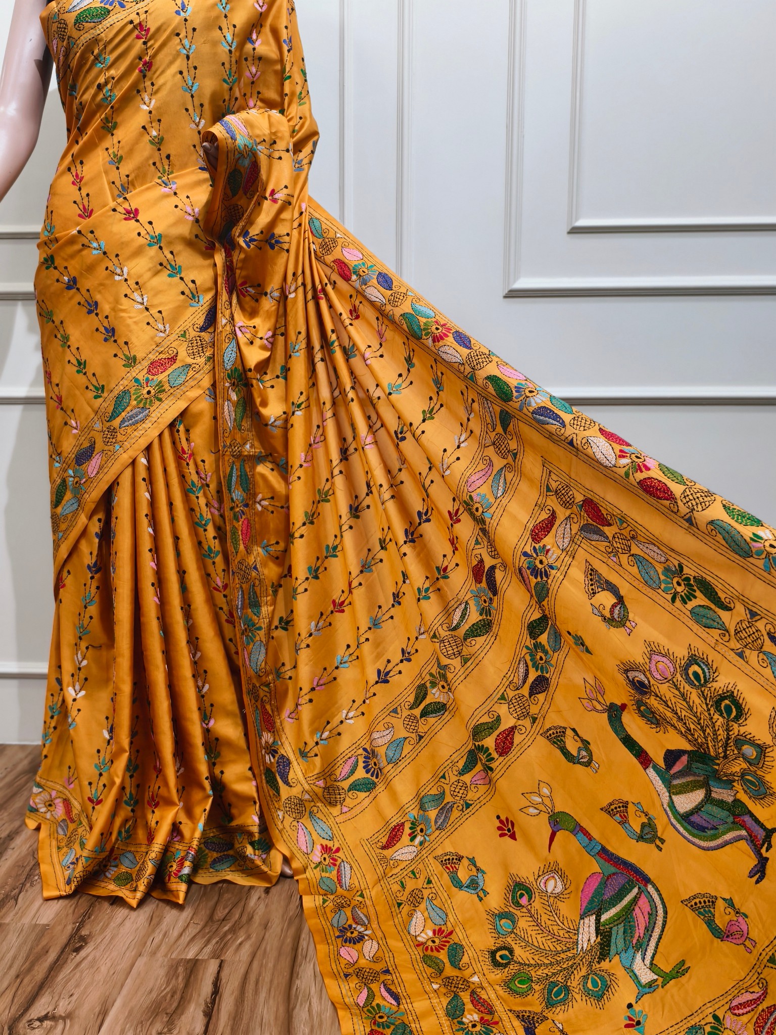 Art Silk Kantha Saree - Image 4