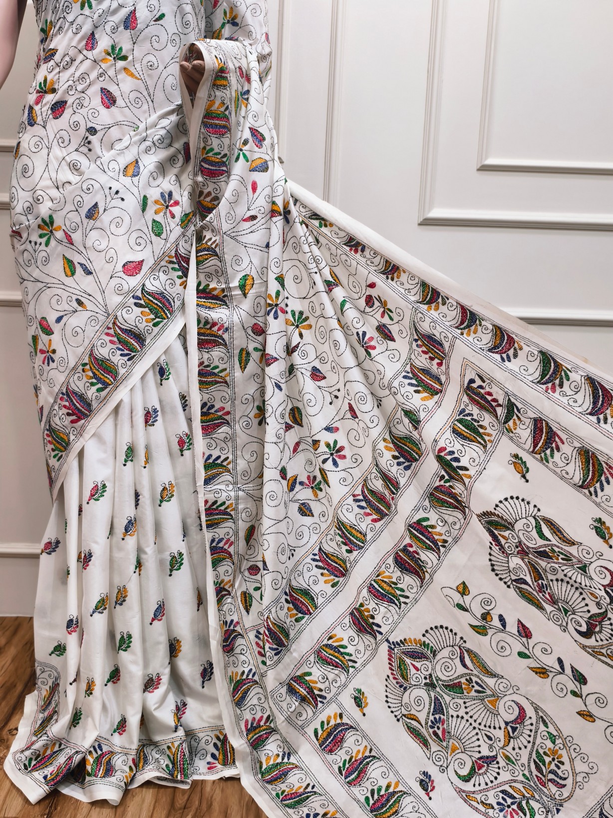Art Silk Kanta Saree - Image 3