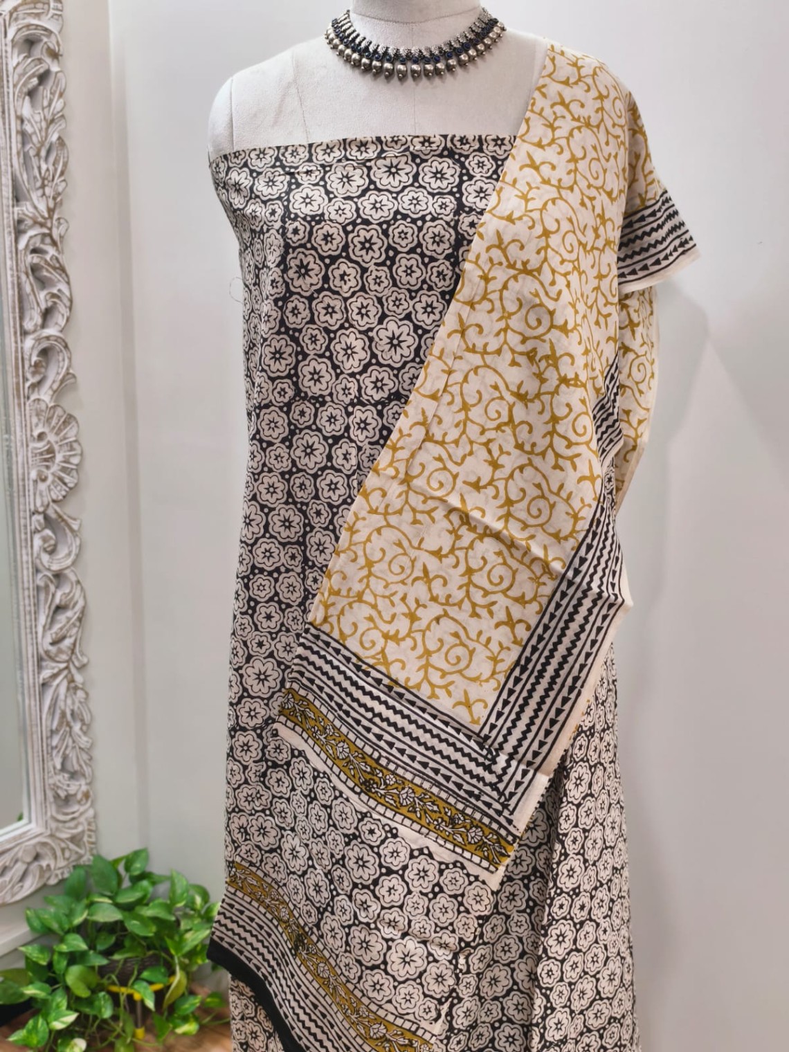 Cotton Suit Set - Image 2